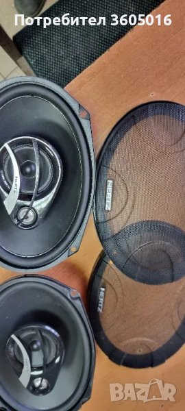 Авто тон колони Hertz , снимка 1