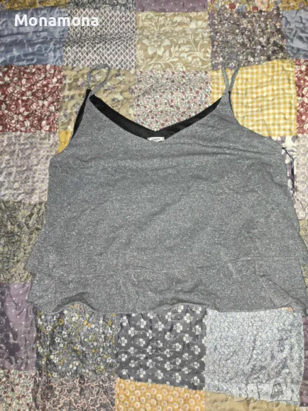 Красив сребрист топ, снимка 1