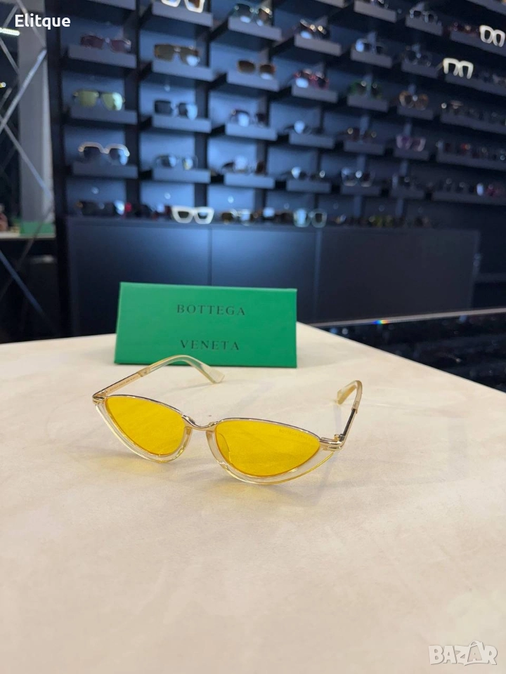 очила с черен обикновен калъф и ув защита bottega veneta chanel Gucci , снимка 1