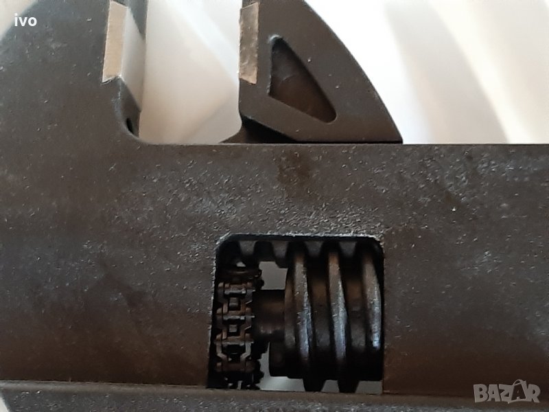 раздвижен гаечен ключ, снимка 1