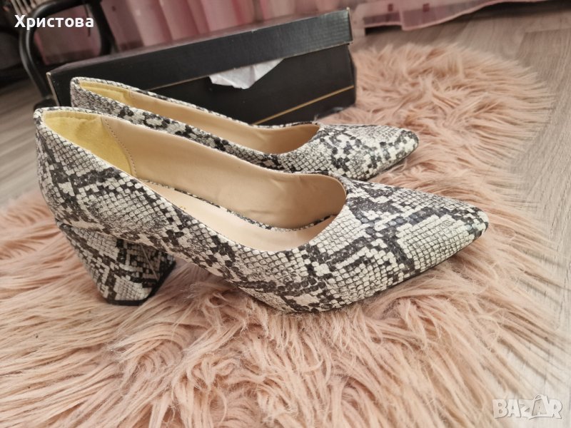 Нови! Змийски обувки с ток - 46,00лв., снимка 1