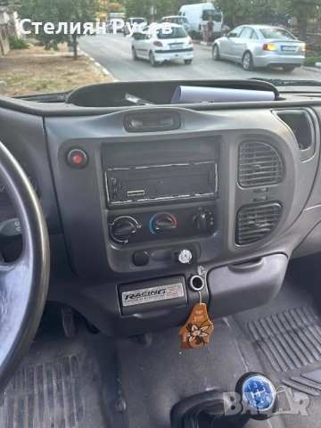 Ford transit 2.4 120к.с 5+1 / товаропътнически - цена 13 100 лв или 6697,92 евро - БЕЗ БАРТЕР БОРДОВ, снимка 12 - Бусове и автобуси - 51974678