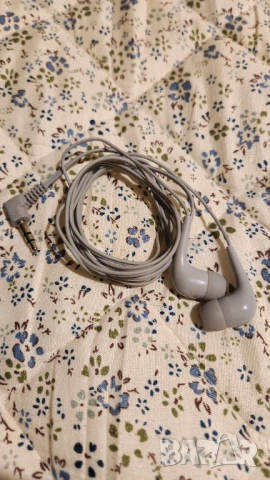 Слушалки aux нови, снимка 2 - Слушалки, hands-free - 53009372