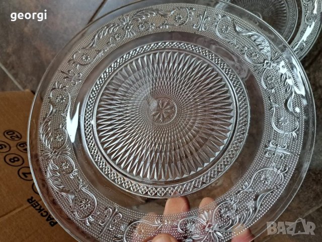 два стъклени подноса за сладки    16/3, снимка 4 - Антикварни и старинни предмети - 48977656