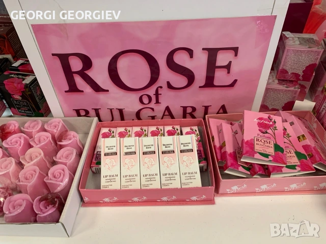 цветя изработени с глицеринов ароматен сапун и Българска роза 🌹, снимка 12 - Изкуствени цветя - 53255257