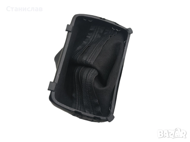 Маншон за скоростен лост VW Passat B6, снимка 5 - Части - 52315677