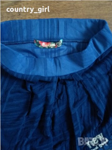 desigual - страхотна пола КАТО НОВА, снимка 2 - Поли - 29162405