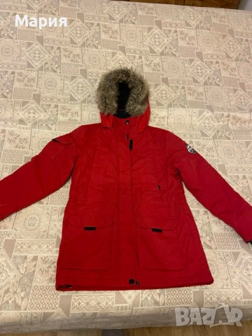 Две топли зимни якета за 15 лв, снимка 5 - Детски якета и елеци - 52664021