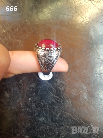 Пръстен, снимка 2 - Пръстени - 42766833