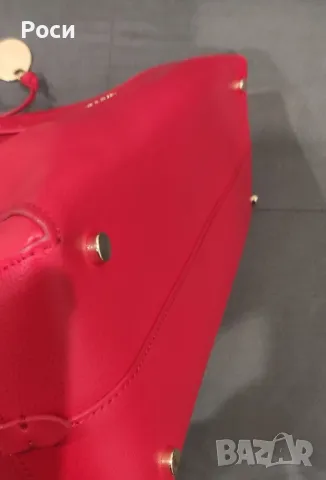 Дамска чанта на Guess , снимка 5 - Чанти - 48248744