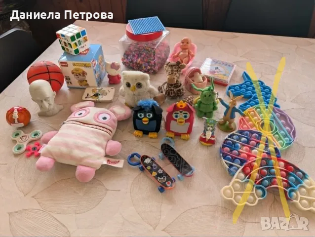 Лот играчки за момиче