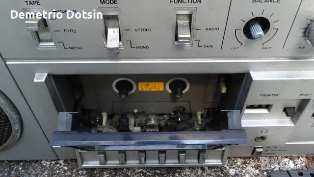 Радио Касетофон Siemens 795, снимка 3 - Радиокасетофони, транзистори - 55949088