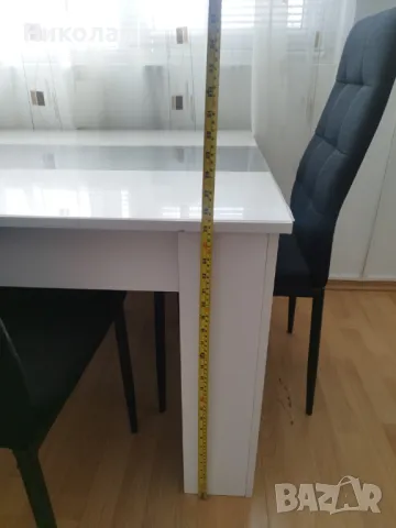 Трапезна маса с 3 стола, снимка 5 - Маси - 47625721