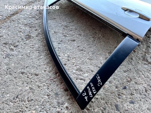 Врата Предна дясна за Тойота корола версо.2004-2008г, снимка 6 - Части - 44437844