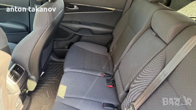 Кия Соренто , снимка 5 - Автомобили и джипове - 53903597
