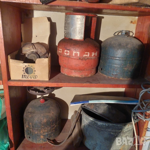 3 бутилки с 2 котлона за 50 лв