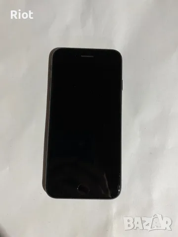 Продавам iPhone SE 2020, снимка 3 - Apple iPhone - 56350188