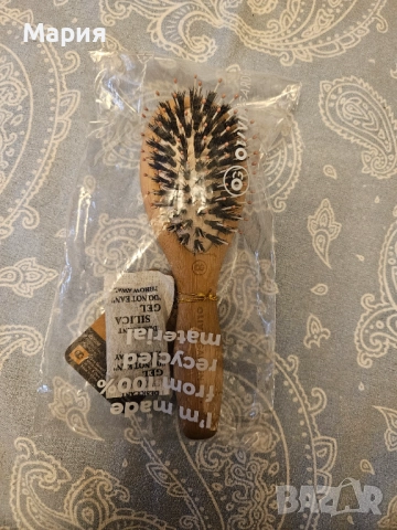 Четка за коса Olivia garden , снимка 2 - Аксесоари за коса - 52686709