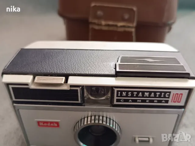 Ретро лентов фотоапарат Kodak Instamatic 100, снимка 5 - Фотоапарати - 48577699