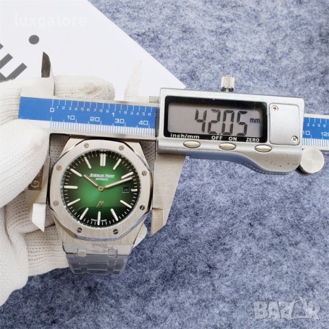 Мъжки часовник Audemars Piguet Royal Oak Jumbo 50th Anniversary с автоматичен механизъм, снимка 4 - Мъжки - 42779004