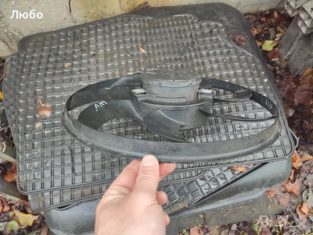 Ел. перка за климатик за Ауди А6 ц6 4ф 3.0тди Audi A6 c6 4f 3.0tdi, снимка 3 - Части - 48290930