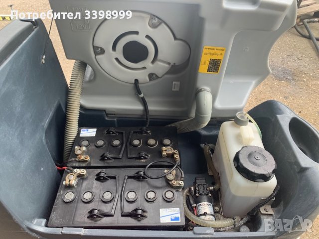 Почистваща машина Nilfisk BA 531 D, снимка 4 - Други машини и части - 37100998