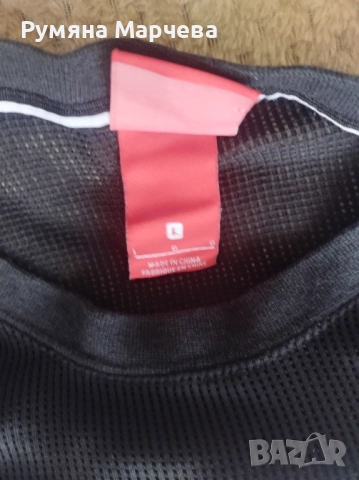 Къса тениска Nike , снимка 2 - Тениски - 51536672