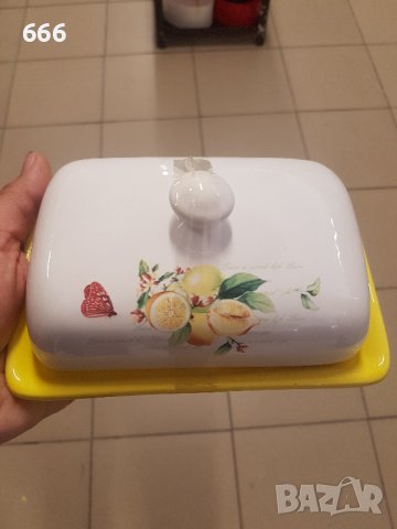 бурканчета, снимка 4 - Буркани, бутилки и капачки - 42855248