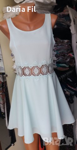 Кукленска рокля в нежна резеда с дантела на талията - размер Л, снимка 1