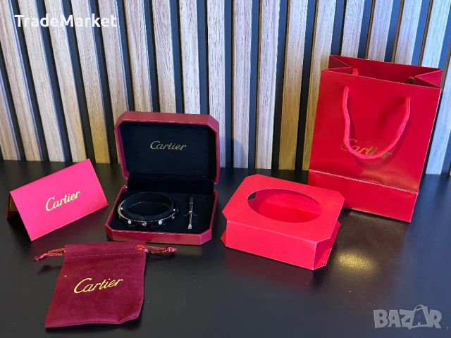 Нова Гривна Cartier LOVE в сребърен цвят с пълна опаковка и аксесоари