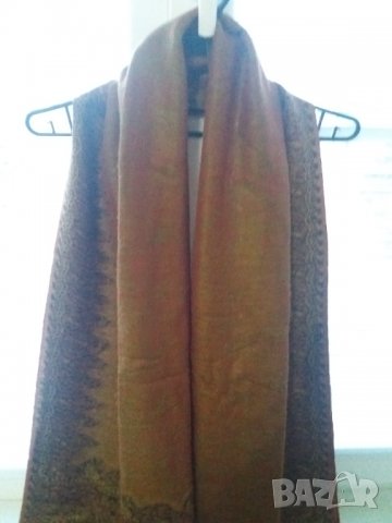 Дамски шал с ресни, снимка 6 - Шалове - 35612465