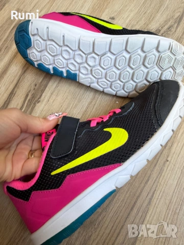 Оригинални маратонки NIKE FLEX EXPERIENCE 4 ! 35 н, снимка 7 - Маратонки - 24980084