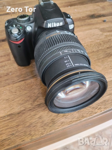 Nikon D60 + Sigma DC 18-50mm + зарядно х батерии , снимка 3 - Фотоапарати - 54088594