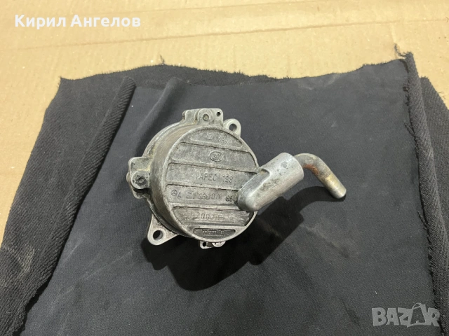 Вакуум помпа за Mercedes C-class W203 2.2 CDI