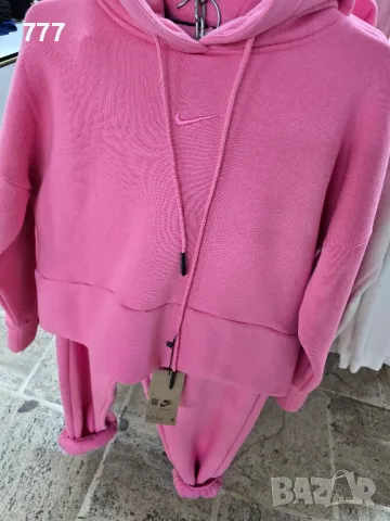дамски спортни екипи NIKE, снимка 2 - Спортни екипи - 48364422