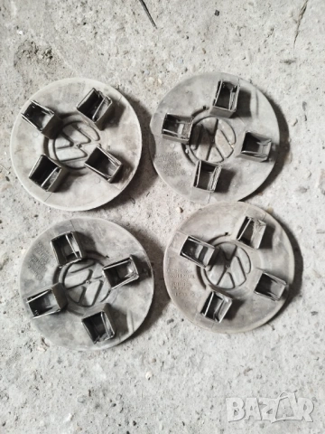 КАПАЧКА ЗА ДЖАНТИ VW GOLF III, снимка 2 - Гуми и джанти - 53202439