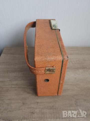 Старо радио Reela, снимка 5 - Антикварни и старинни предмети - 35037493