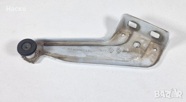 Задна Дясна Ролка Панта Плъзгаща Врата Dacia Dokker Дачиа Докер 777949343R