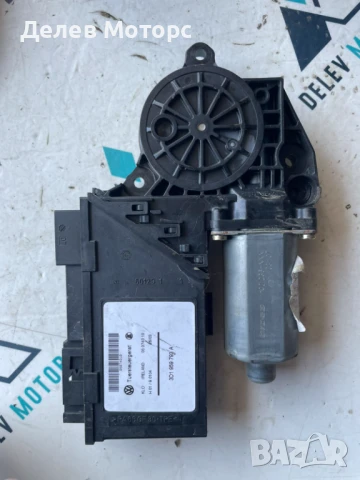 Моторче стъклоповдигвач за предна лява врата 3D1959793A от Порше Каен Porsche Cayenne 4.5I, 340 к.с 