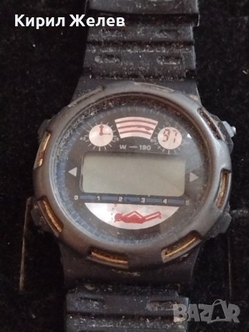 ЕЛЕКТРОНЕН ЧАСОВНИК РЕТРО МОДЕЛ СТАР РЯДЪК ЗА КОЛЕКЦИОНЕРИ 33320, снимка 2 - Мъжки - 38780143