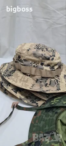 Оригинални военни шапки 