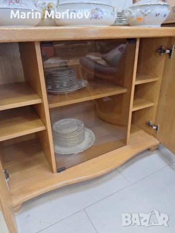 Масивен шкаф , снимка 4 - Шкафове - 51351924