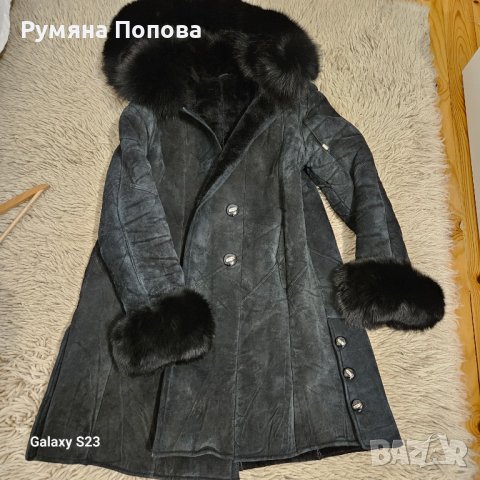Палто от естествена агнешка кожа , снимка 1 - Палта, манта - 44228825