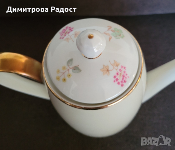 Порцеланови чайници с капаче! Състояние използвано като ново без забележки! , снимка 13 - Сервизи - 44693783