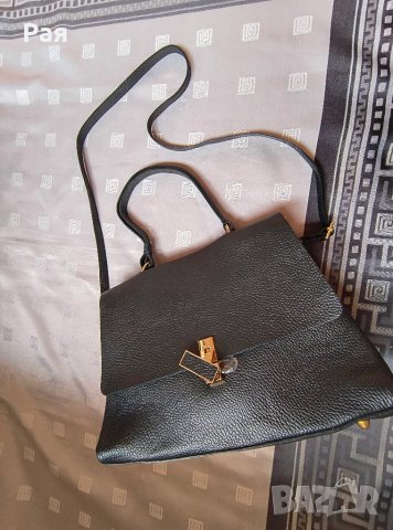 Черна кожена дамска чанта, снимка 2 - Чанти - 50665071