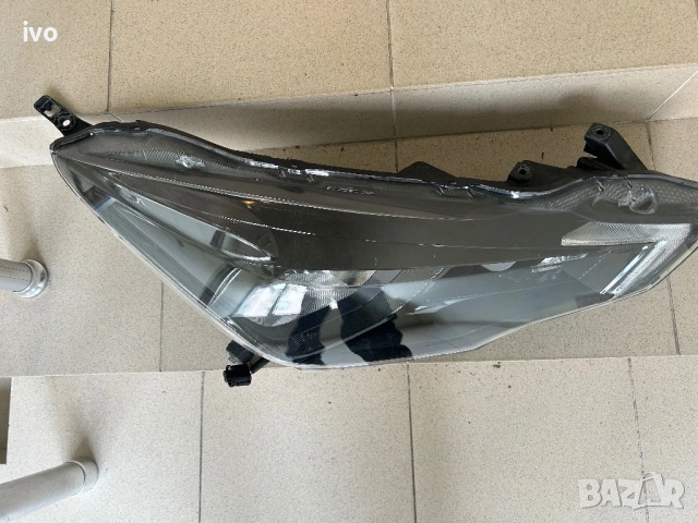 Фар Нисан Микра К14 2023г -десен, снимка 2 - Части - 53245425