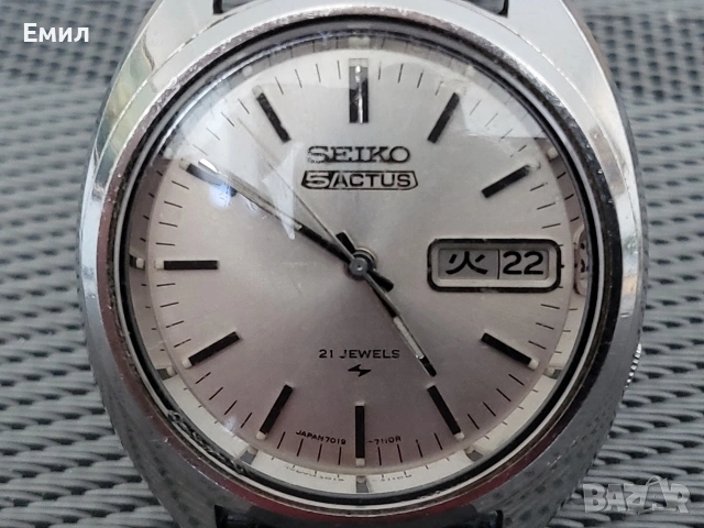 Колекционерски часовник SEIKO 5 ACTUS 7019 7070 , снимка 3 - Колекции - 53132547