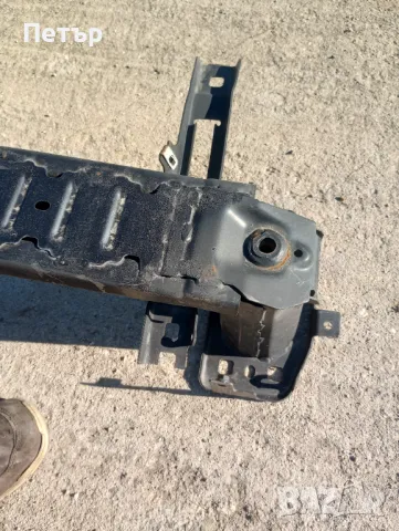 Основа предна броня Форд фиеста мк8 2017-2024г, снимка 3 - Части - 48687727