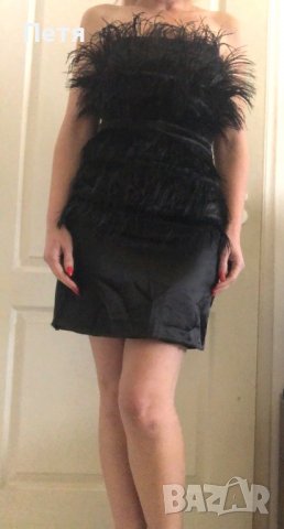 Елегантна черна рокля с пера от щраус, снимка 5 - Рокли - 28757523