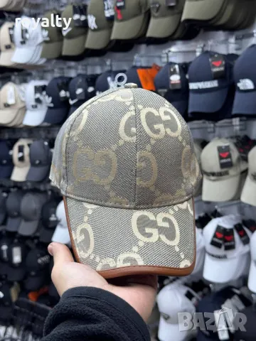 Маркови шапки с козирка , снимка 11 - Шапки - 49201154